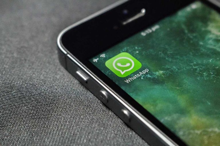 What is WhatsApp? – Work, Difference, and More
